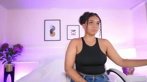 Briana Lane online show from 04.13.26