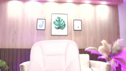 Briana Lane online show from 06.12.26