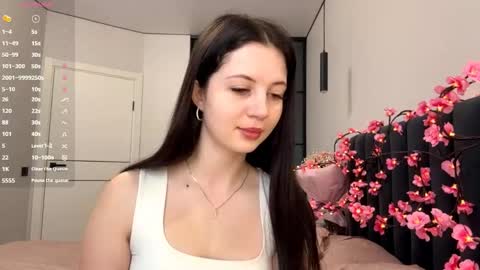 I am Valery ntmu Lets hit 10 Thumbs Up together We are almost done online show from 04.20.26