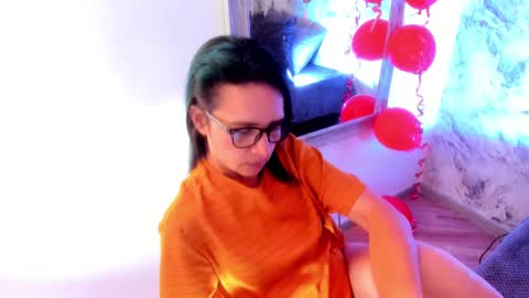 Brianna garnerr online show from 02.18.25