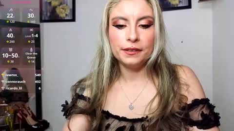 Snapshot of brianna_smoke chatting on 10.17.25 brianna online show from 10.17.25