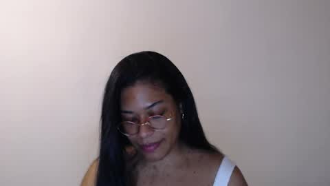 Snapshot of briannacute chatting on 09.18.25 Briaa online show from 09.18.25