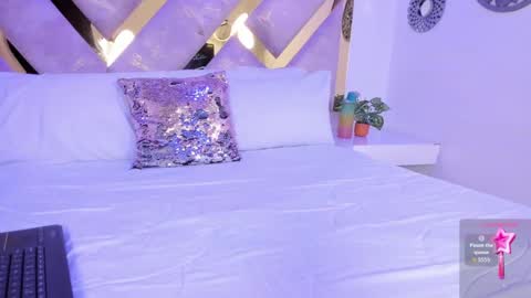 Snapshot of briannahill_ chatting on 09.27.25 Brianna online show from 09.27.25