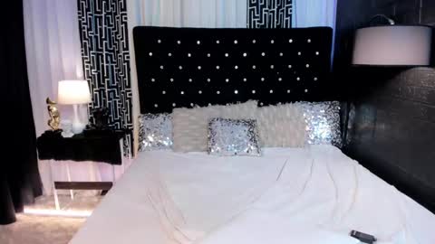 BRIANNA online show from 01.11.25