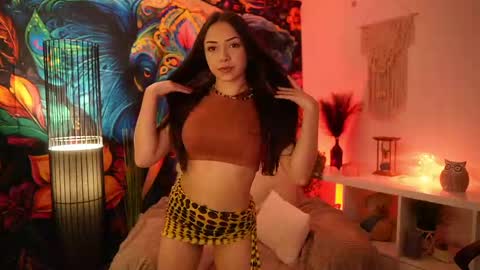 Snapshot of briar_rose18 chatting on 01.31.25 Briar Rose online show from 01.31.25