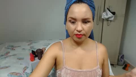 brida_angela29 online show from 05.26.26