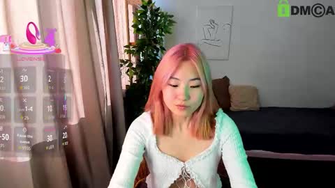 Snapshot of bridgetbottrel chatting on 10.14.25 Bridget online show from 10.14.25