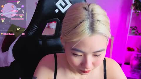 Snapshot of bridgetbottrel chatting on 01.09.26 Bridget online show from 01.09.26