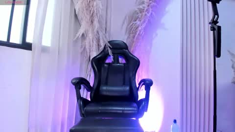    online show from 11.14.25