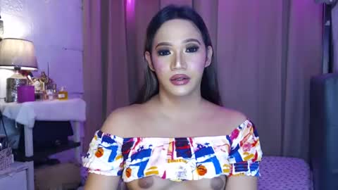 Snapshot of bridgettlovesyou chatting on 02.03.25 BRIDGETT online show from 02.03.25