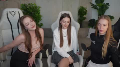 Diamonds Girls online show from 09.08.25