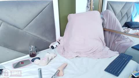 Snapshot of brigiitte_rohan chatting on 12.28.24 Brigiitte online show from 12.28.24