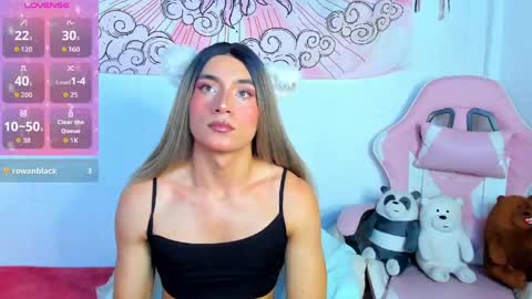 Snapshot of brihanna_cooper chatting on 05.20.26 bri online show from 05.20.26