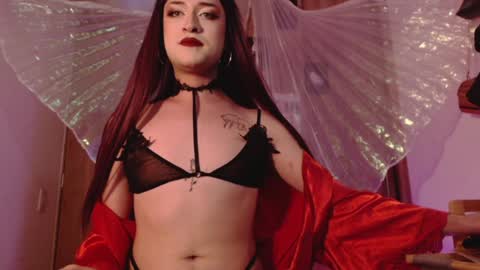 Snapshot of brillamettal chatting on 01.04.25 Brilla Mettal online show from 01.04.25