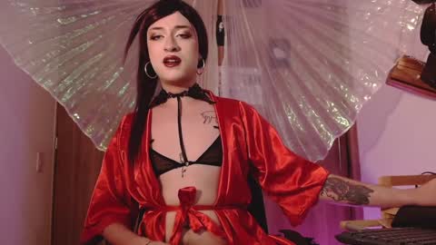 Snapshot of brillamettal chatting on 01.04.25 Brilla Mettal online show from 01.04.25