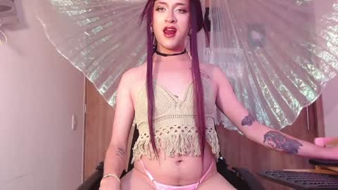 Snapshot of brillamettal chatting on 01.16.25 Brilla Mettal online show from 01.16.25