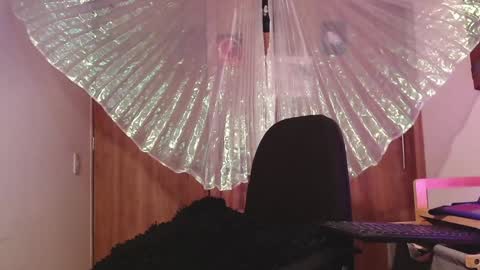 Snapshot of brillamettal chatting on 01.24.25 Brilla Mettal online show from 01.24.25