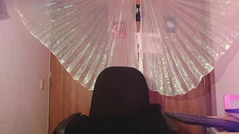 Snapshot of brillamettal chatting on 01.31.25 Brilla Mettal online show from 01.31.25