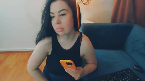 brilliantegirl_ online show from 04.03.26