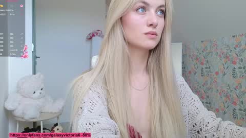 Vi. online show from 11.22.25