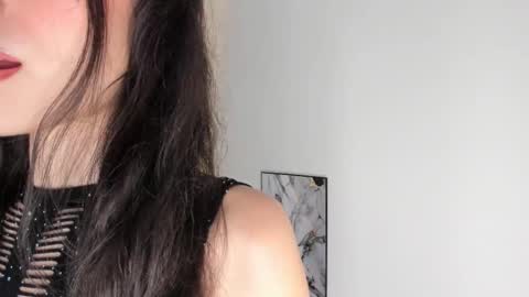 britany lenox online show from 09.19.25