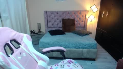 britany online show from 02.12.25