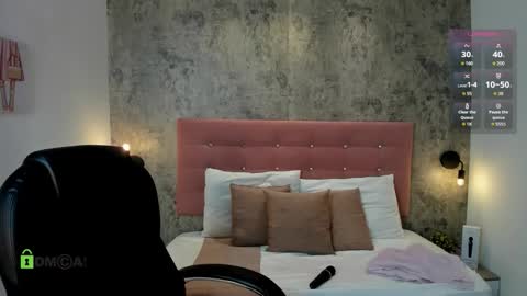 Brithany online show from 09.30.25