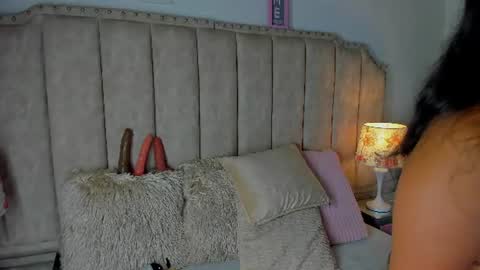 brithanyparker_ online show from 07.14.26