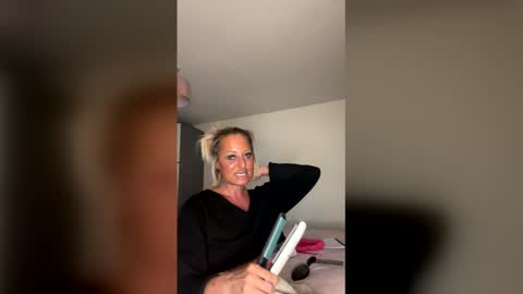 britishcumslut_10 online show from 04.21.26