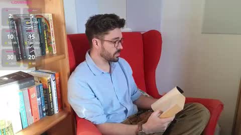 Snapshot of britishpoet69 chatting on 11.28.25 British Poet online show from 11.28.25