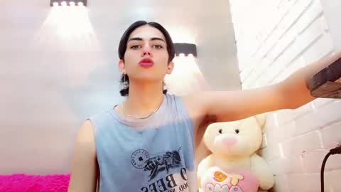 Snapshot of britney_ortega chatting on 10.28.25 britney_ortega online show from 10.28.25