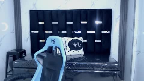 Britney  online show from 03.18.26