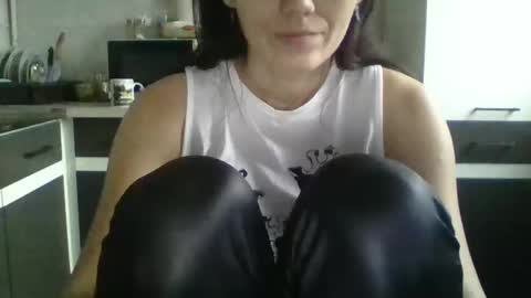 Britney online show from 12.16.24