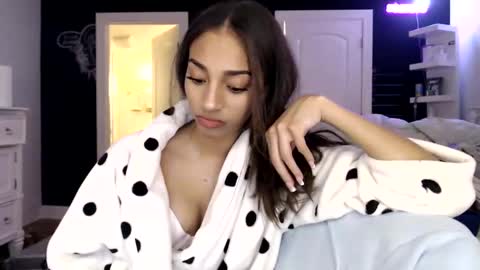 brittanyhalden online show from 11.17.25