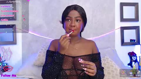 brittany 25 years old  happy as a worm  online show from 12.29.24