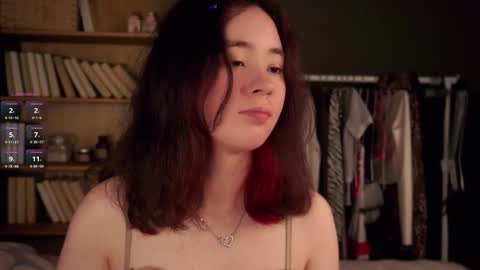 Snapshot of britthe chatting on 11.09.25 Lina online show from 11.09.25