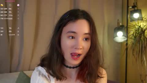 Snapshot of britthe chatting on 12.02.25 Lina online show from 12.02.25