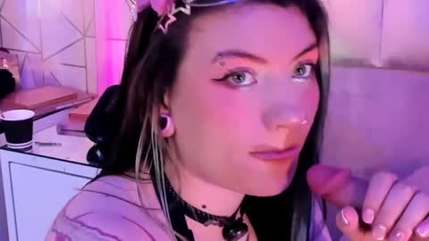     online show from 05.15.26