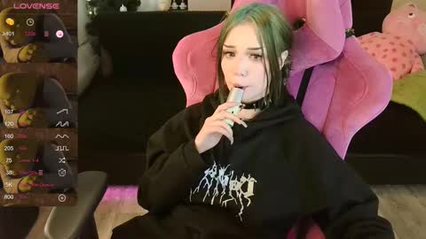 Martha online show from 02.18.25