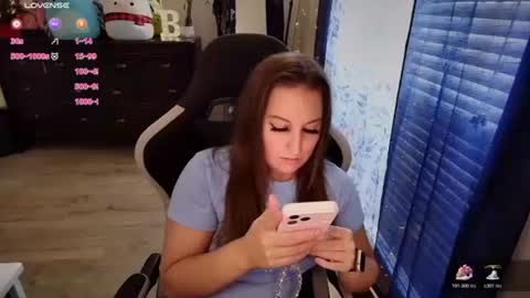 brookebee online show from 11.19.25