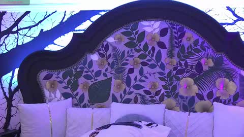 Snapshot of brookeember chatting on 02.15.25 Ember online show from 02.15.25