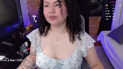 Snapshot of broonte chatting on 06.14.26 Miss online show from 06.14.26