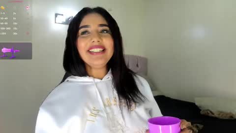 Snapshot of browch chatting on 02.05.25 valentina online show from 02.05.25