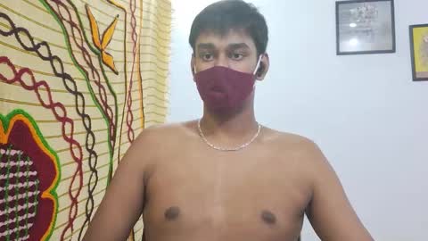 Snapshot of brownguy2505 chatting on 02.26.26 brownguy2505 online show from 02.26.26