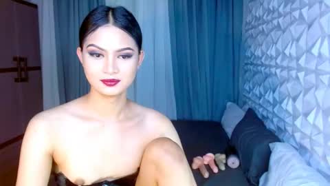 Roberta  GODDESS OF PLEASURE AND SEXUALDESIRE   online show from 02.02.25