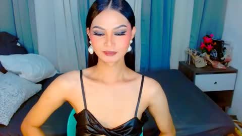 Roberta  GODDESS OF PLEASURE AND SEXUALDESIRE   online show from 11.10.25