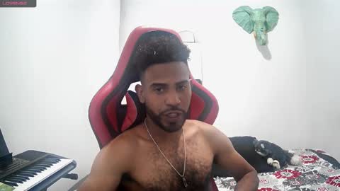 bruce_1111 online show from 11.12.25