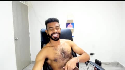 bruce_1111 online show from 04.13.26