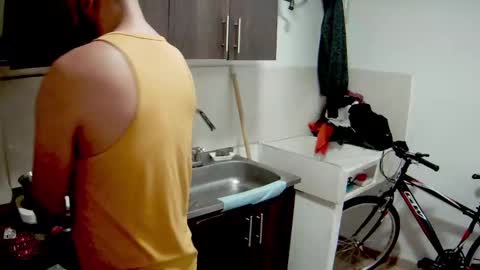 Bruce online show from 09.12.25