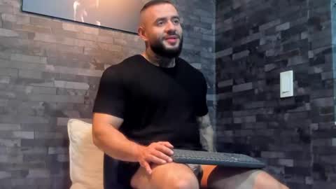 brucedallas online show from 07.11.26